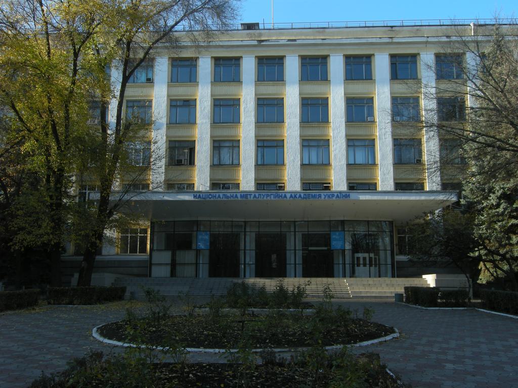 Elephant Hostel Дніпро Екстер'єр фото